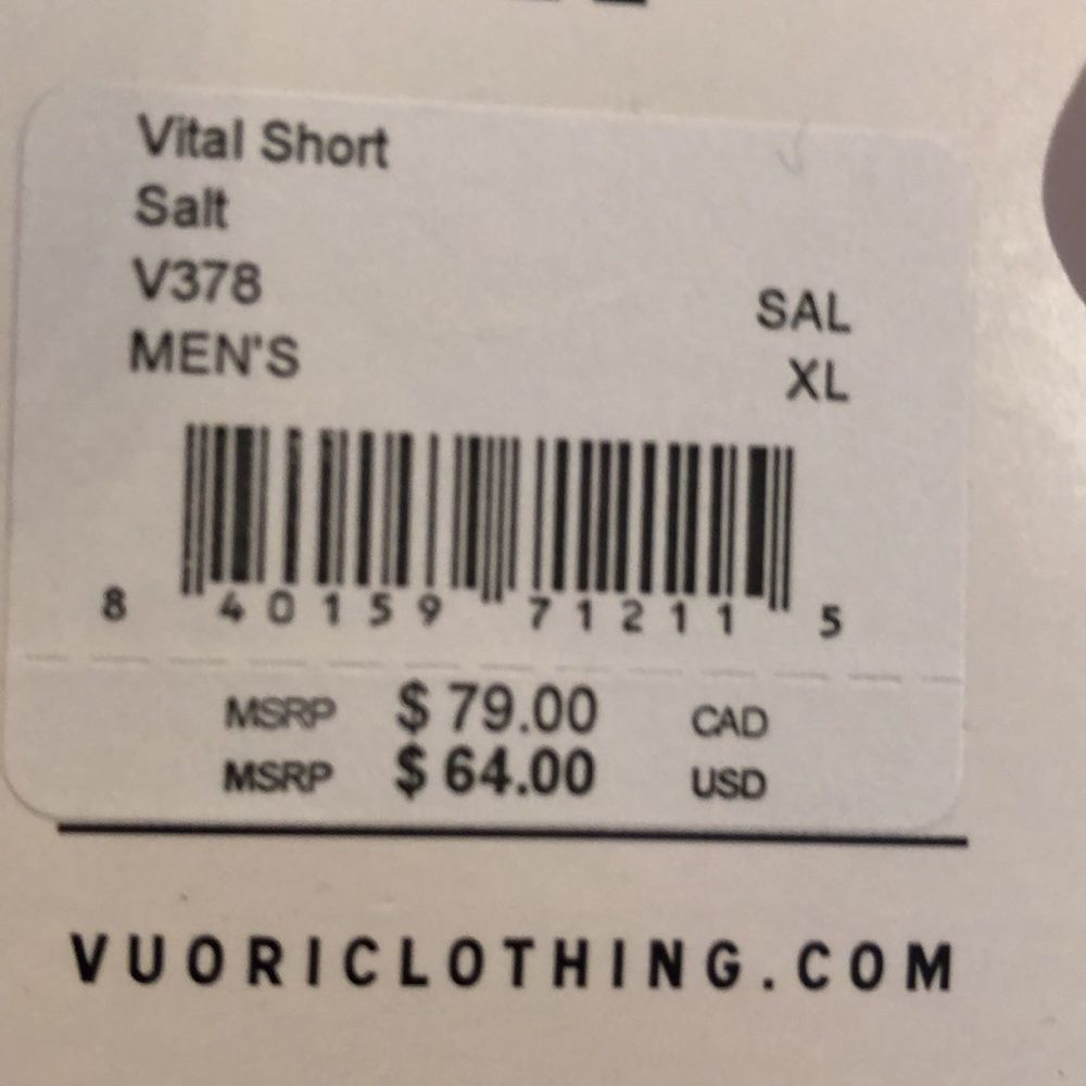 NWT ⛰ Vuori | Vital Short - Salt - Picture 12 of 12